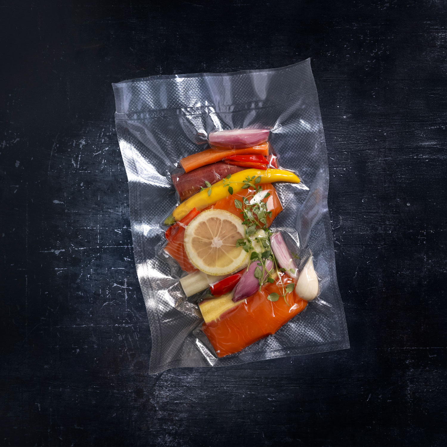 H-Vac Vakuumbeutel mit Sous-Vide-Gemüse