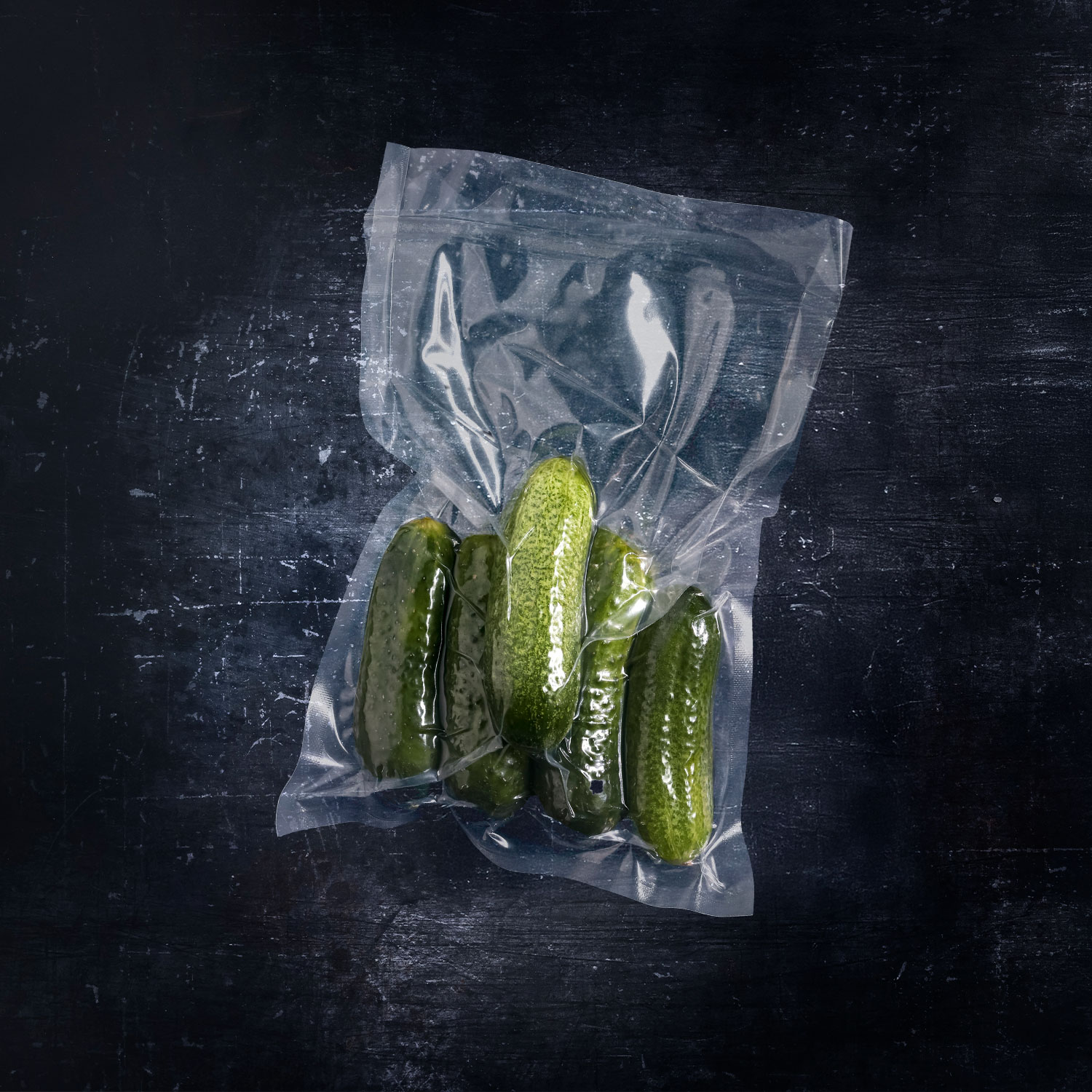 G-Vac Vakuumbeutel mit vakuumverpackten Gurken